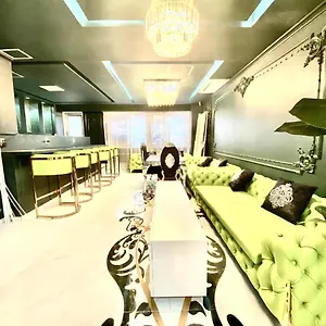 Reimi アパート 東京都